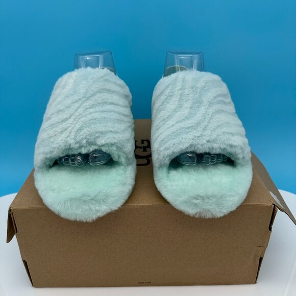 UGG‎ Women's Fluff Yeah Wavy Slide Sheepskin Slipper Sandals, Size 8, Sky Blue - Picture 6 of 12